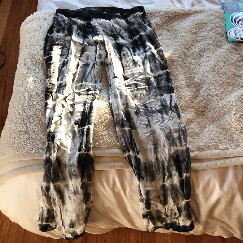 Tie dye billabong pants